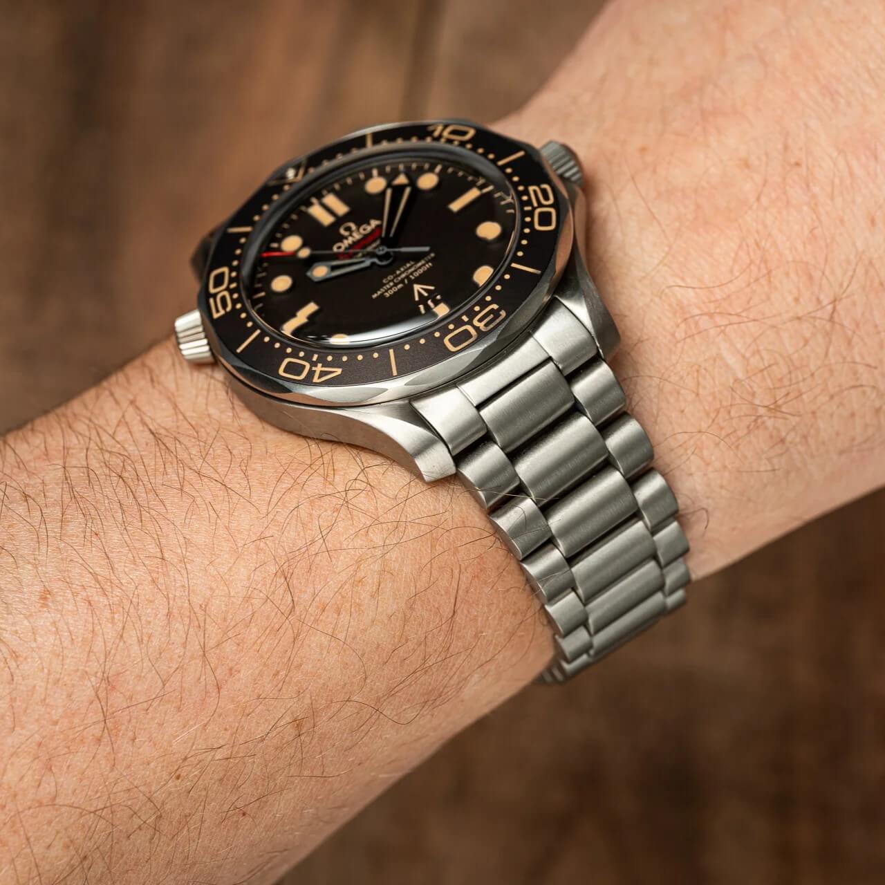 UncleStraps 3-link titanium bracelet for Omega Seamaster
